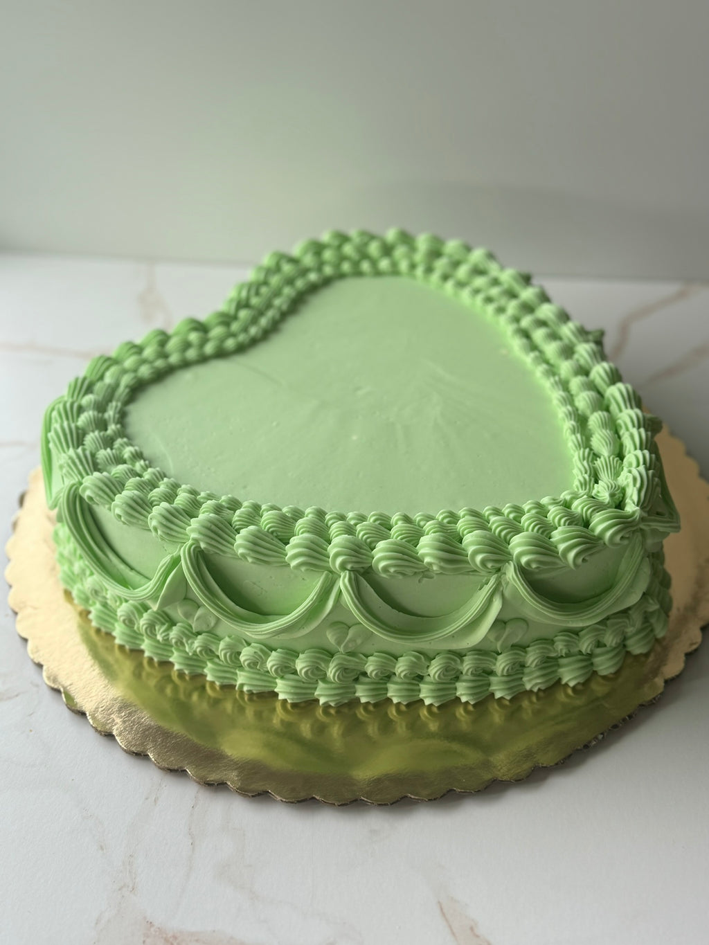 Vintage cake seattle just married