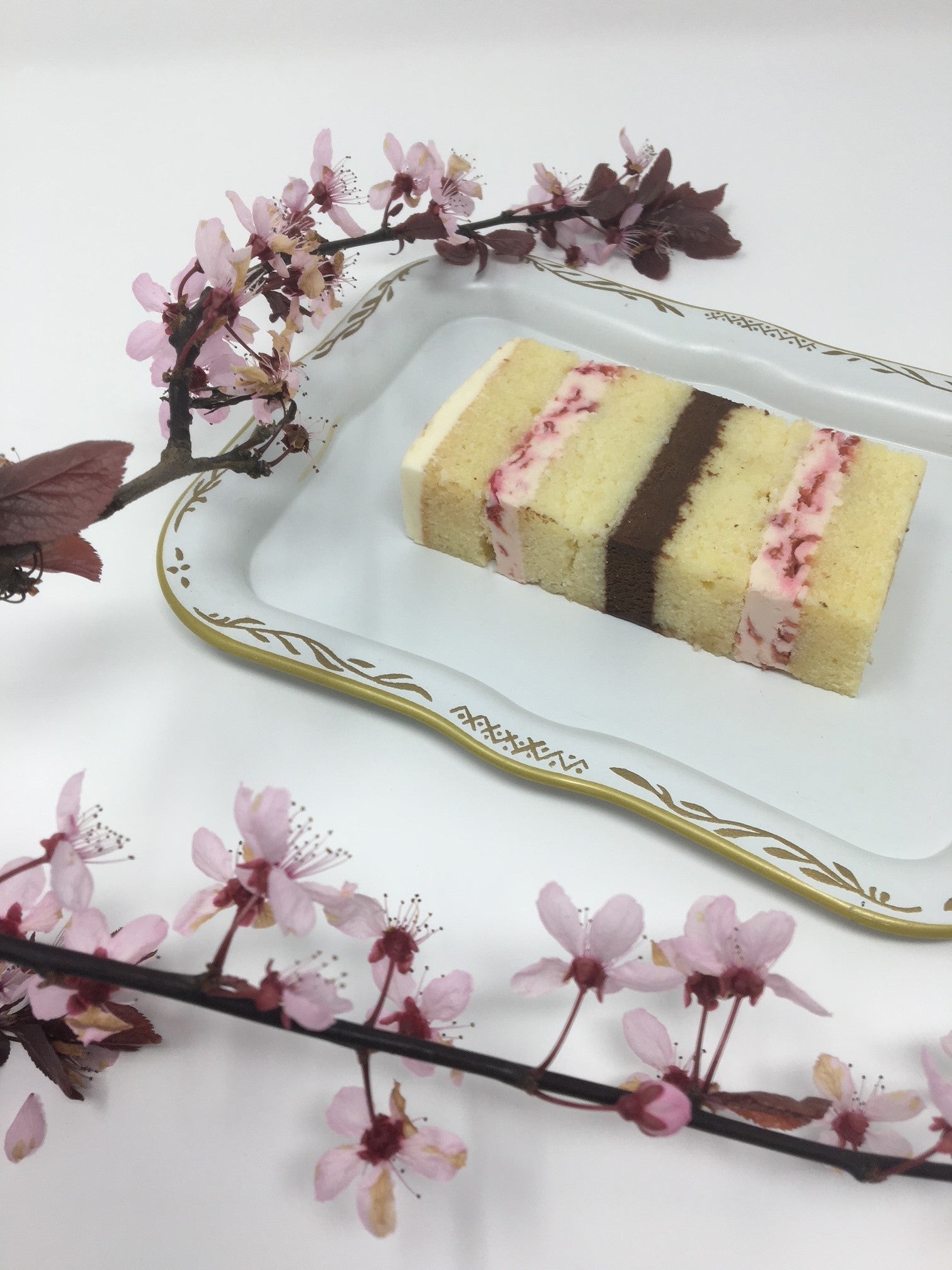 seattle wedding cake cherry 